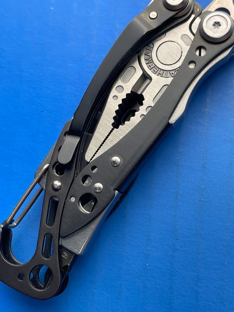 Leatherman Skeletool CX Multi-Tool Pliers Combo Knife Bit Driver
