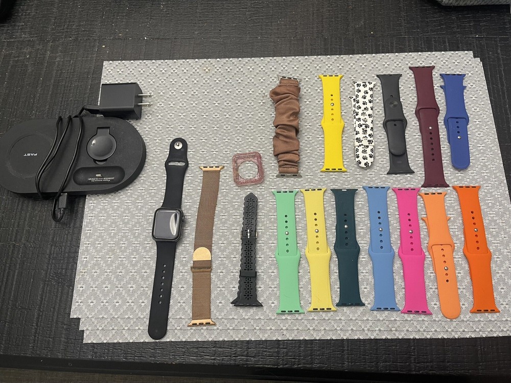 apple watch series 5 40mm