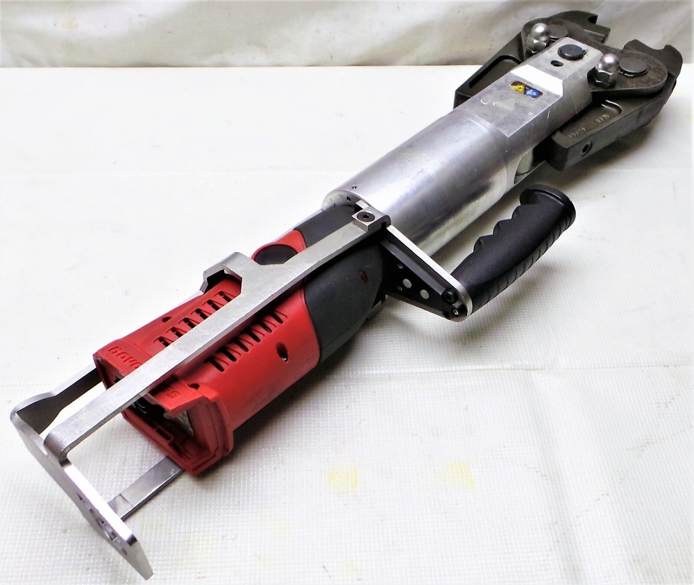 NOVA PRESS ACO401 Battery Pressing Tool with Case.