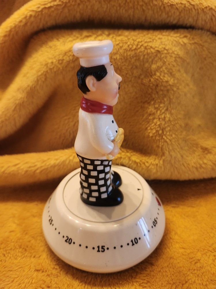 Fat Italian chef kitchen timer.