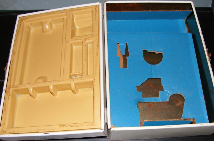 Vintage Lionel-Porter Microcraft Microscope Lab