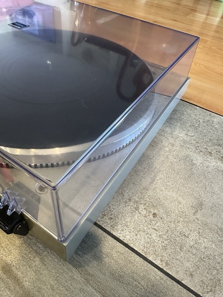 Technics SL-Q2 Semi-Automatic Quartz Direct Drive Turntable Serviced