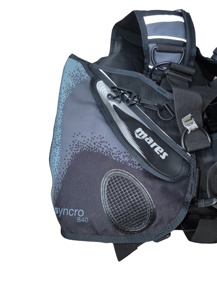 Mares Syncro 840 Scuba Diving BCD Buoyancy Compensator L With Bag