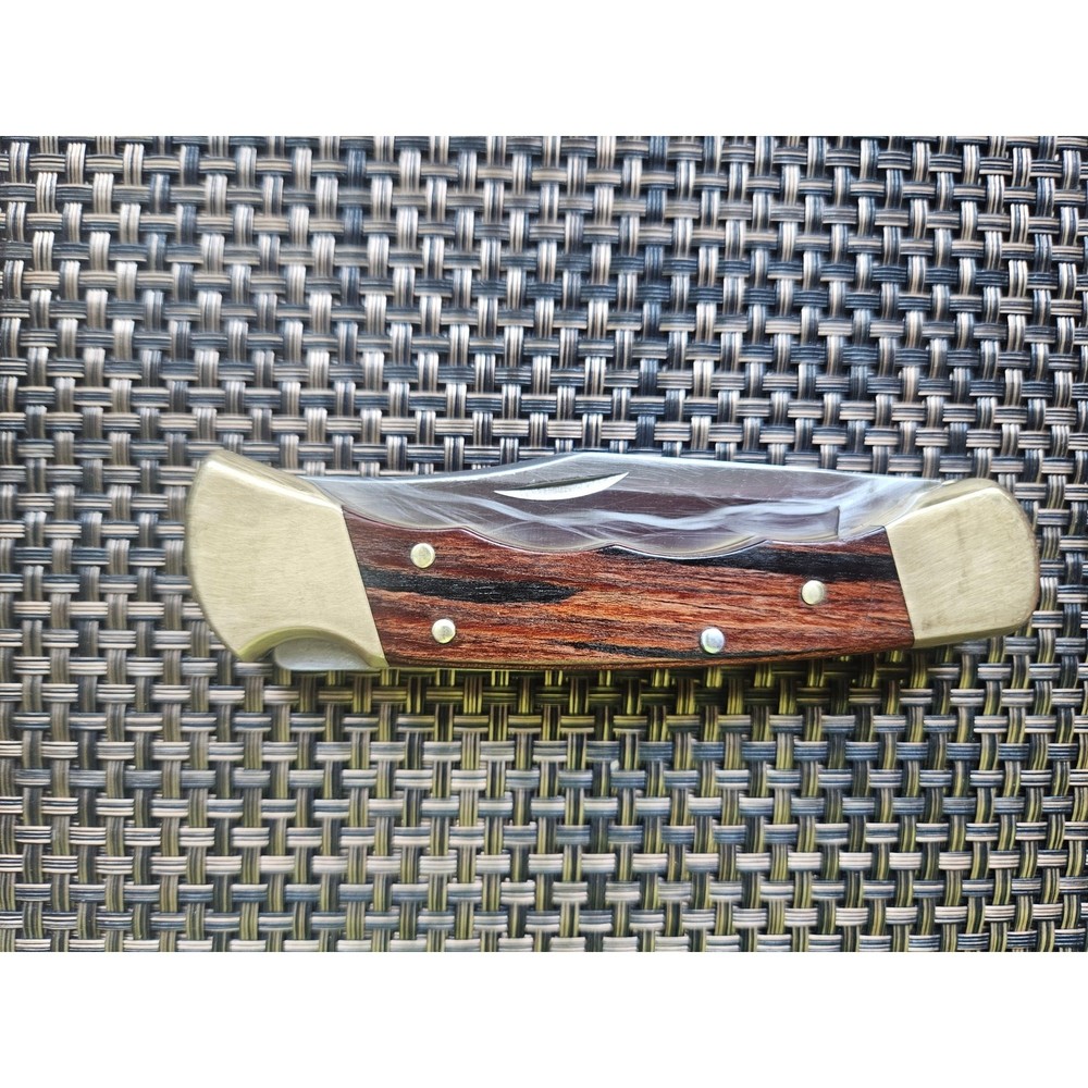 Buck 110 U knife