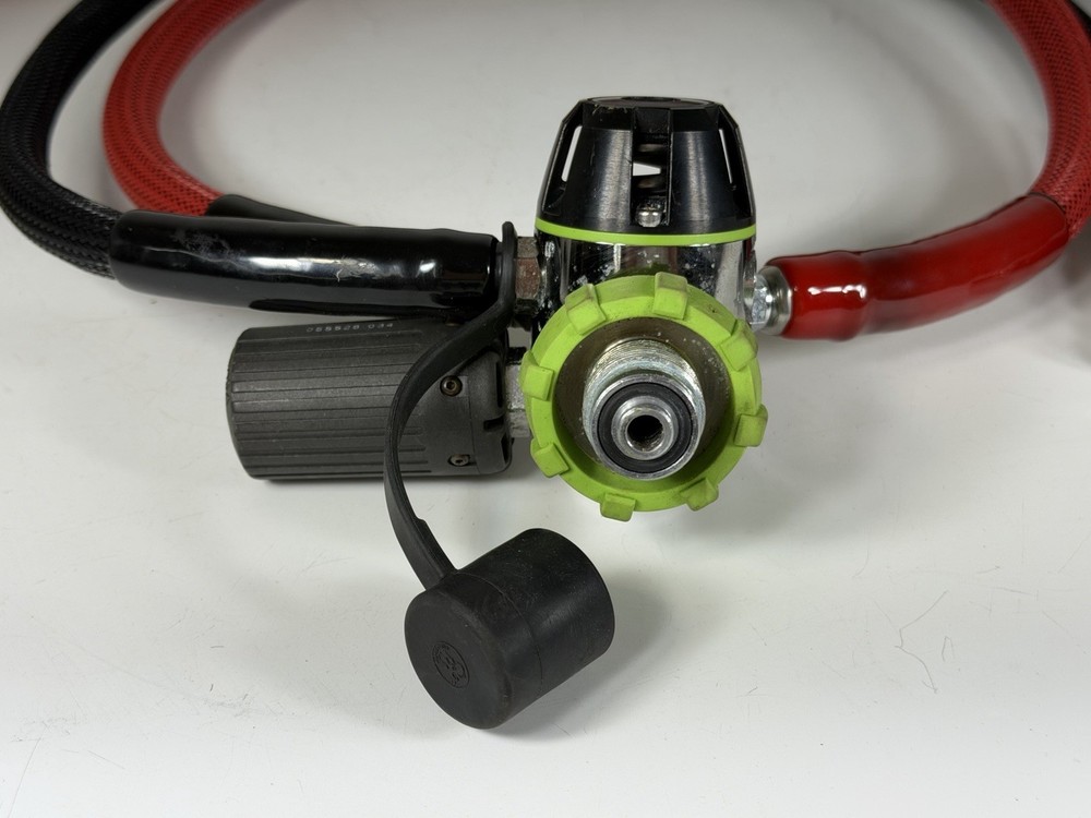 Poseidon Xstream Duration DIN Regulator 1st and 2nd Stage - Green Coded