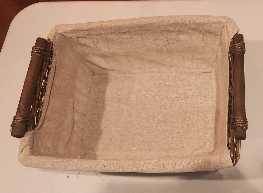 Basket wicker Woven Lined Handle Decor display holiday Housewarming moving gift