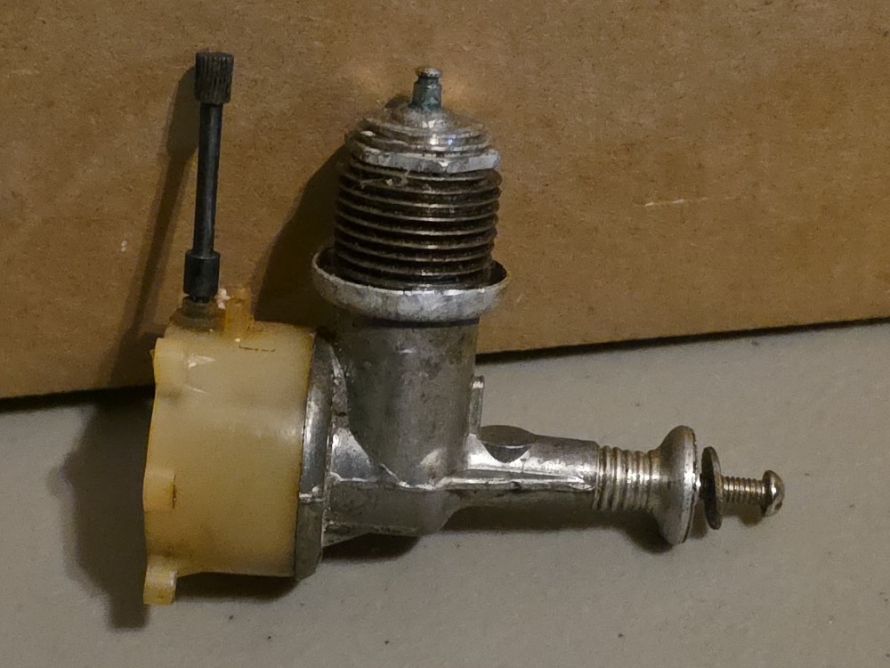 Vintage OK Cub 060  Control Line Tether Plane Engine Model Motor Airplane Model