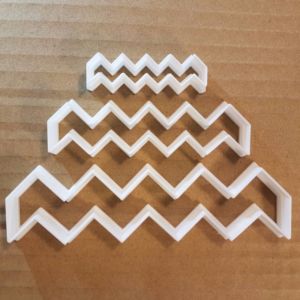 ZigZag Pattern Lightning Shape Cookie Cutter Dough Biscuit Pastry Chevron