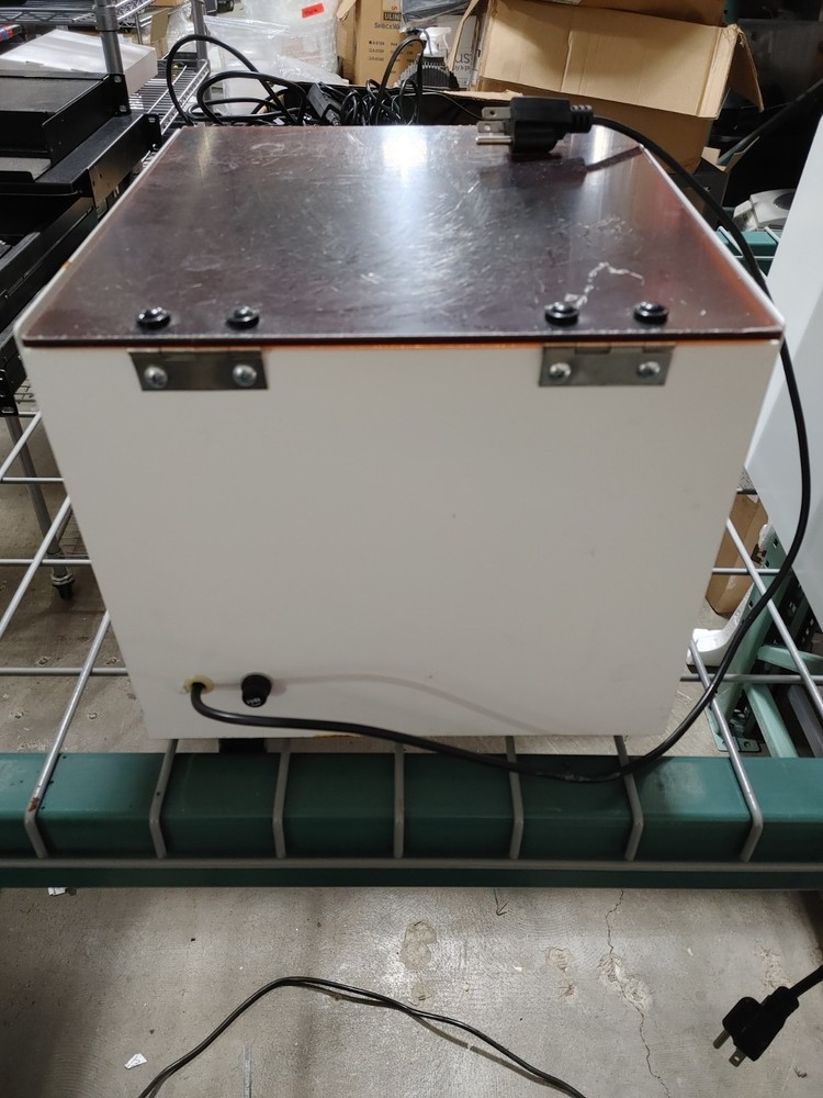LD-3 Table Top Electronic Centrifuge