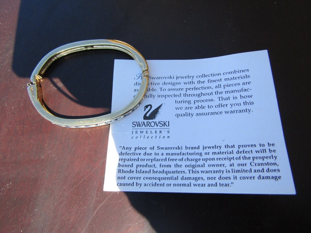 NWOT Swarovski Signed Stackable Channel Style Blue&Clear Crystal Hinged Bangle!