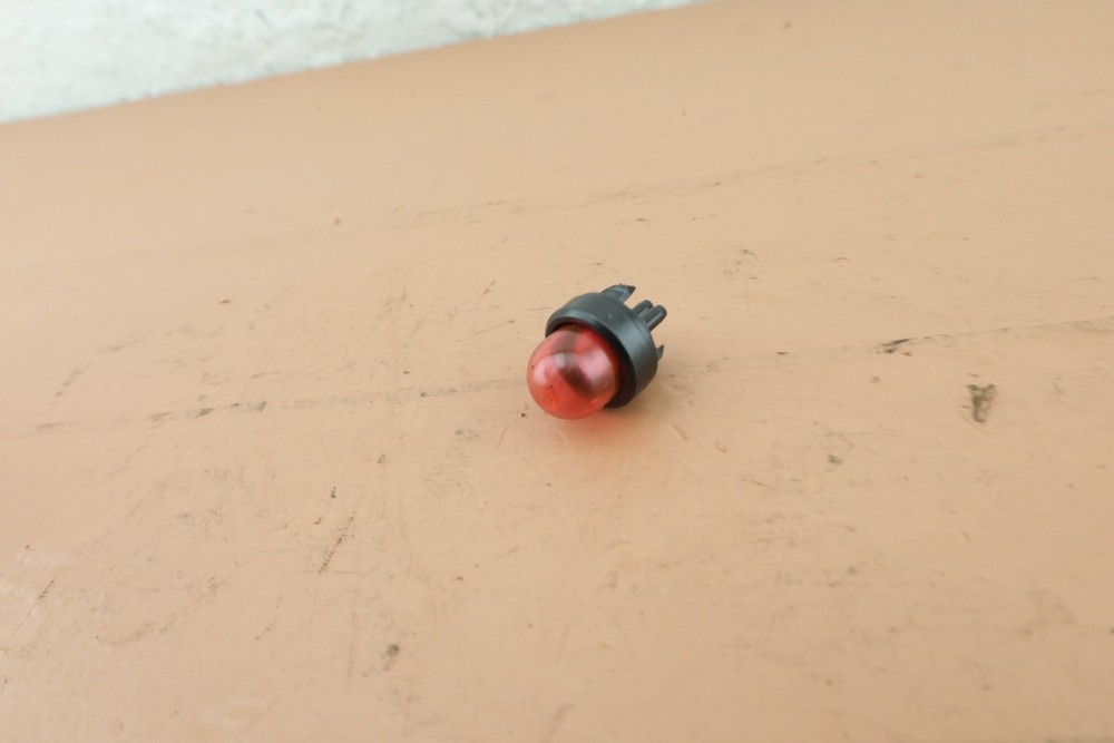 Yard-Man YM320BV Blower OEM Primer Bulb