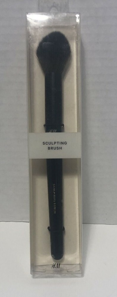 H&M Sculpting Buffer and Blusher Brush New Sealed
