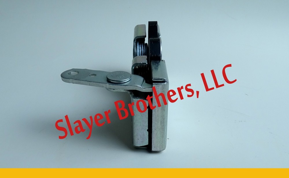 JCB Latch 826/10840