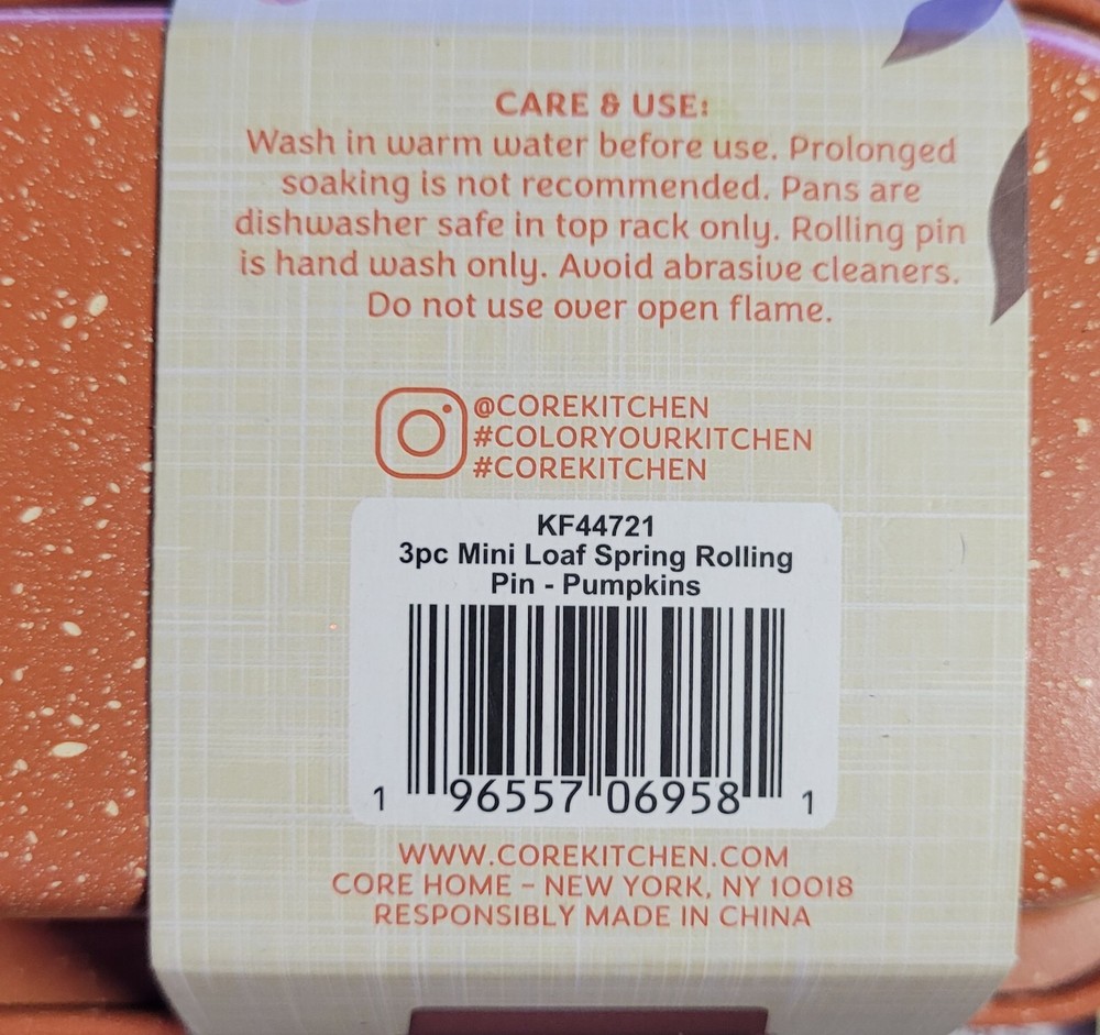 3 Pc Mini Bakeware Set Fall Loaf, Spring Form Tractor, Leaf, Pumpkin Rolling Pin