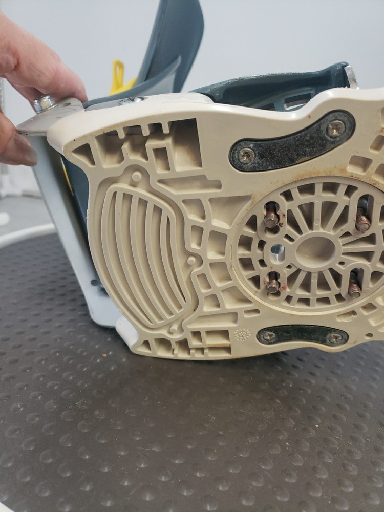 Switch Step In HB Snowboard Bindings