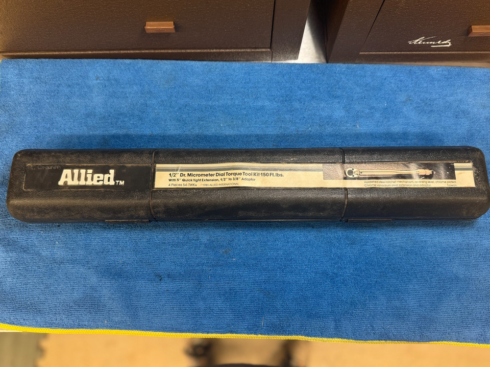 Allied 1/2" Dr. Micrometer Dial Torque Tool Kit 150Ft.lbs