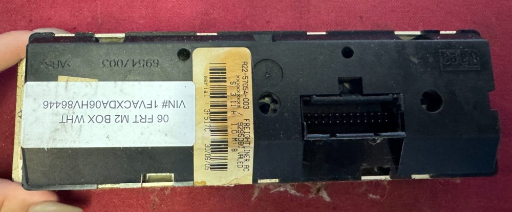 2006 M2 Freightliner A/C Climate Control Module TEMPERATURE, HVAC A22-57054-003