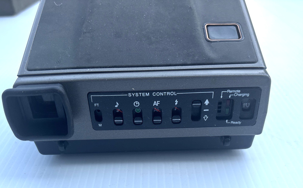 VINTAGE POLAROID SPECTRA SYSTEM CAMERA