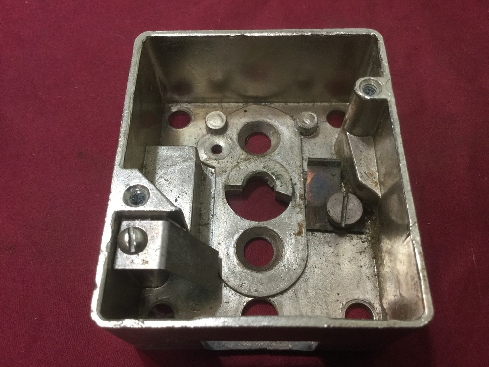 Federal Equipment Co brand Safe Lock Case, locksmith
