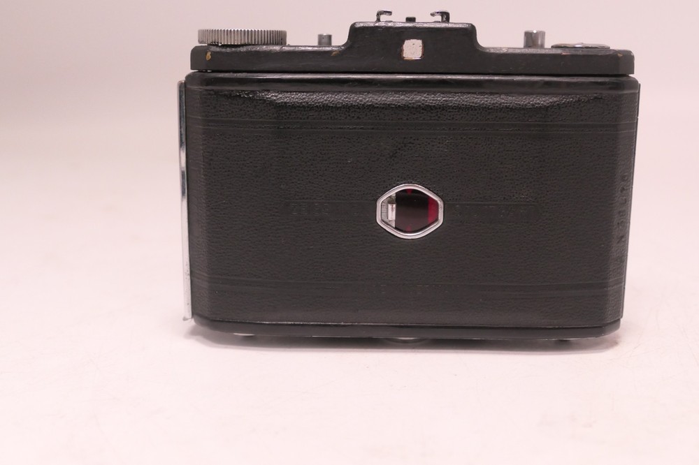 Zeiss Ikon Nettar Folding Camera