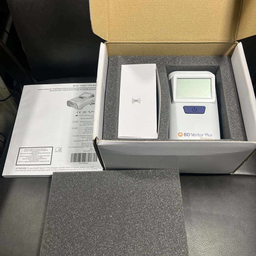 BD Plus Analyzer 256066