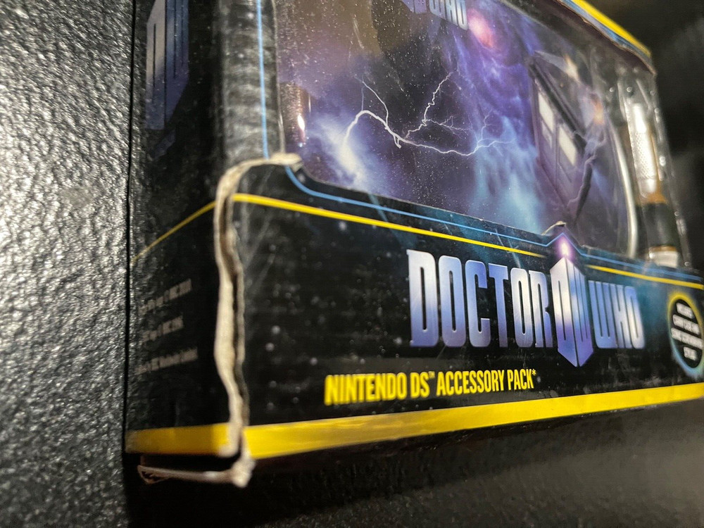 Doctor Who Nintendo DS Accessory Pack (box damaged)