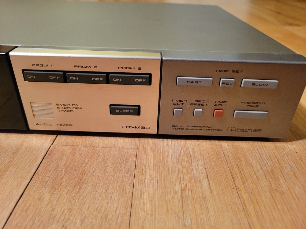 AKAI DT-M33 timer digital quartz clock 3 program settings ez on/off button