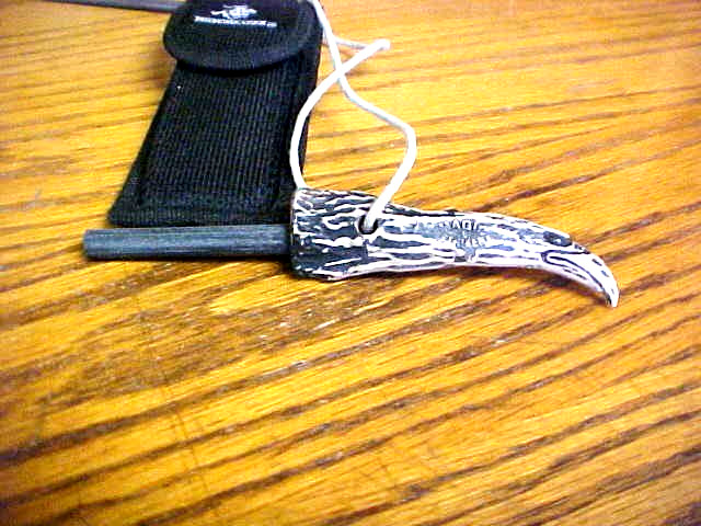 Fire Starter Ferro Rod Striker and sheath