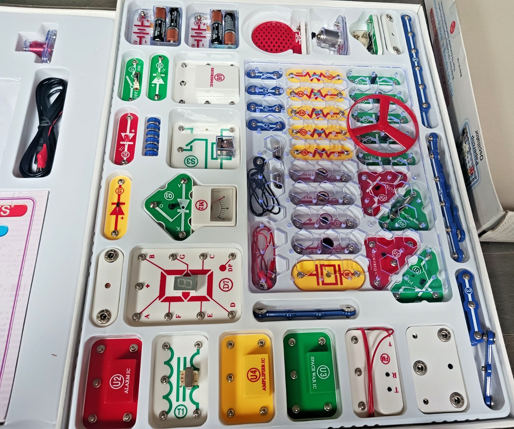 Snap Circuits Extreme SC-750 COMPLETE 5 Manuals + CI-73 Software CD + Schematic!