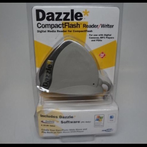 Dazzle Compact Flash Reader/Writer Digital Media Reader Software DM-8000 NEW