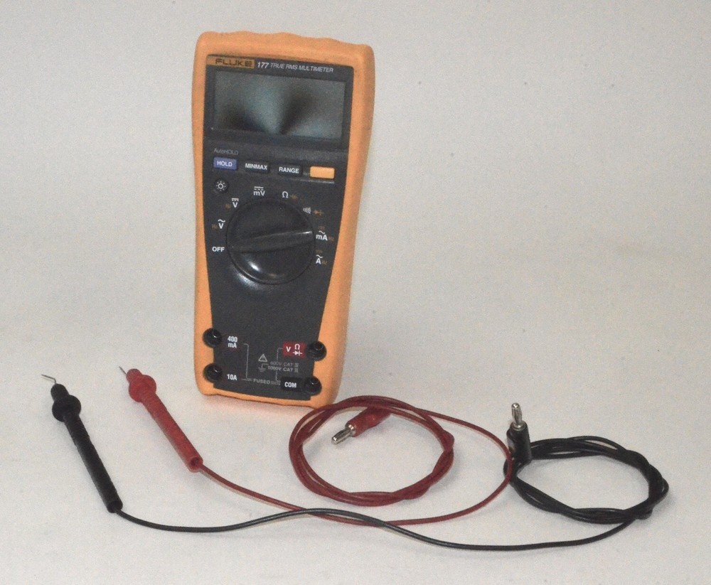 Fluke 177 True RMS Digital Multimeter with Test Leads *Used*