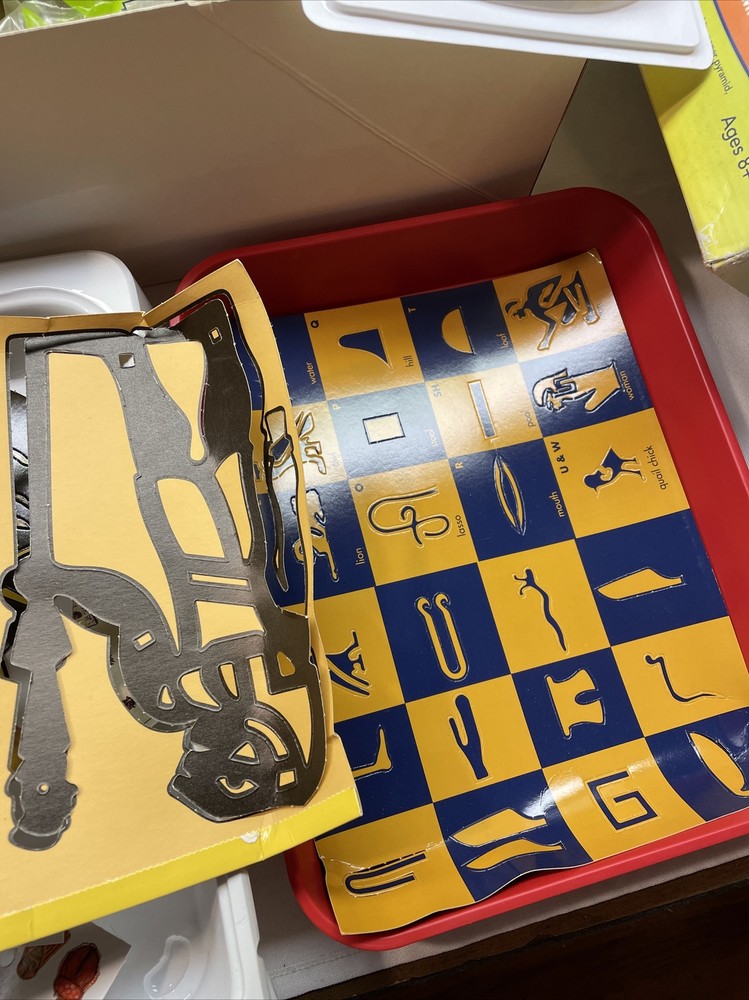 Educational Digging Archeology Zone /Kit for Kids (read Description)