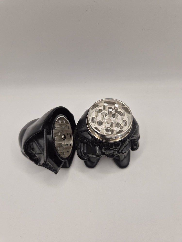 Small Darth Vadder Grinder