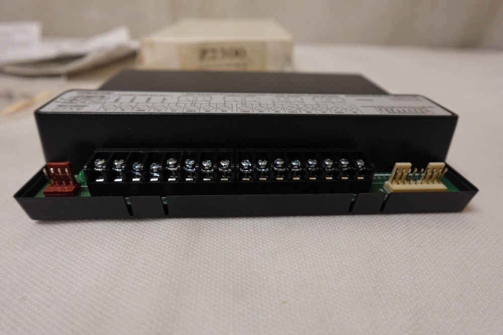 Sentrol Aritech Moose D5350 8-Zone Security Alarm System Concentrator - NOS