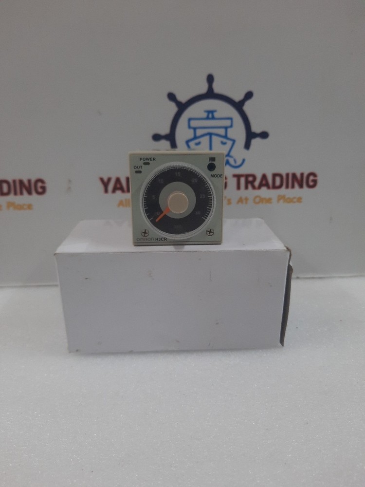 OMRON H3CR-A TIMER