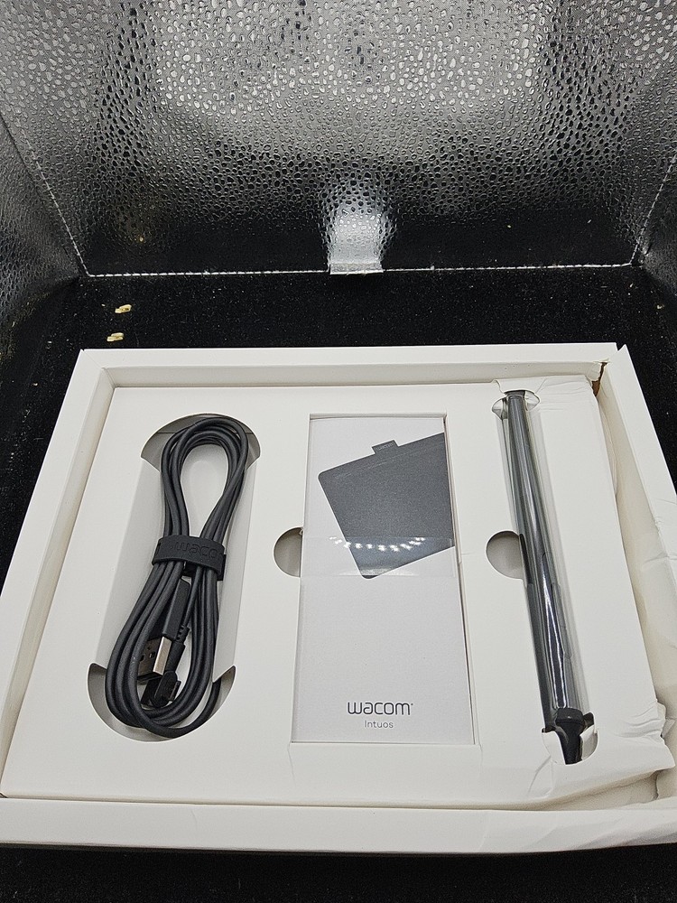 +Wacom Intuos Bluetooth Graphic Tablet - Black