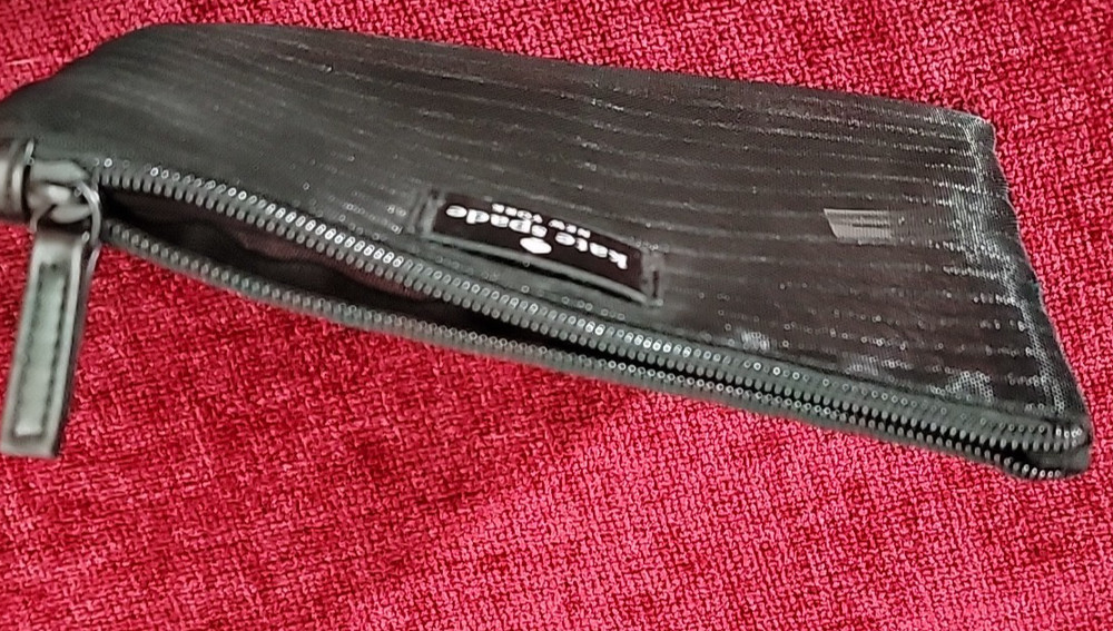 Kate Spade Small Mesh pouch