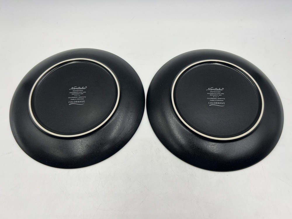 Noritake Stoneware Colorwave Graphite (8034 pattern) 12 Piece Place Setting