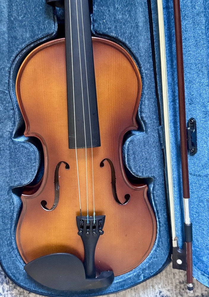 Mendini by Cecilio Violin