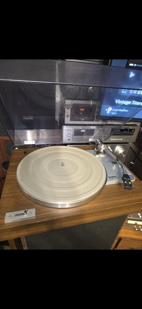 yamaha yp-211 turntable