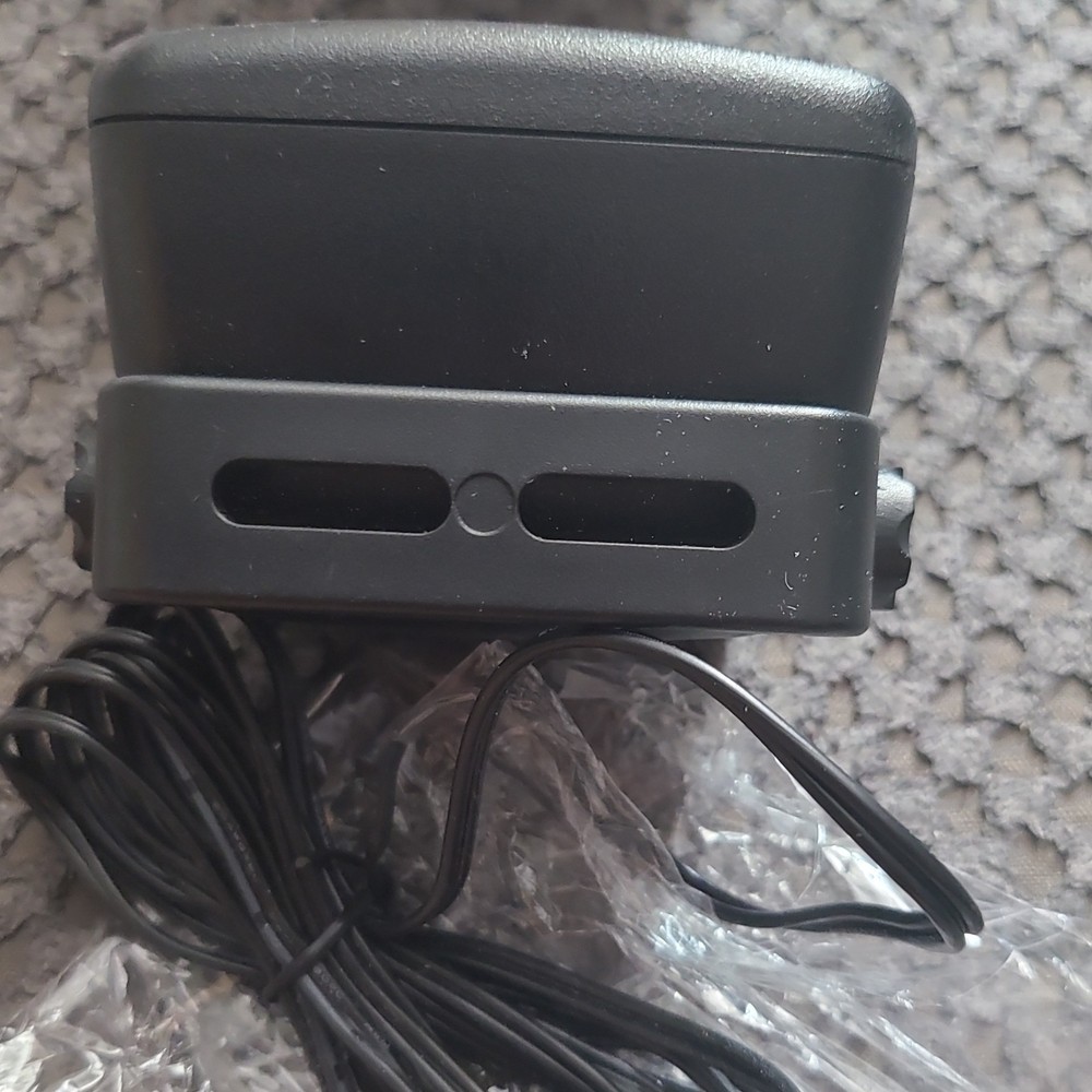 RSN4004A 5W Wired Radio Communication Speaker Black Rectangular 3.5mm Jack