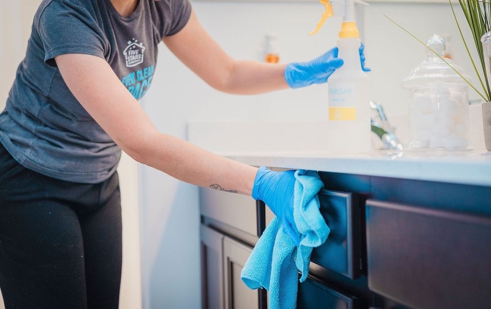 Microfiber Cleaning Cloth | 12 Pack | 16” x 16” | Blue