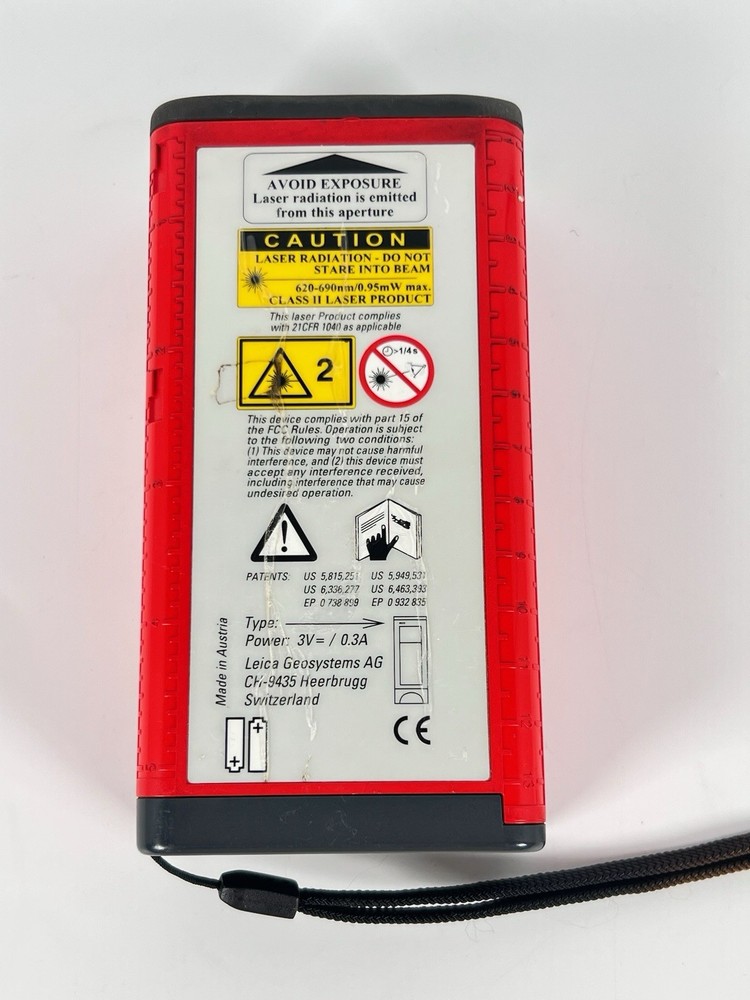 Leica Disto Lite 5 Laser Light Distance Meter working