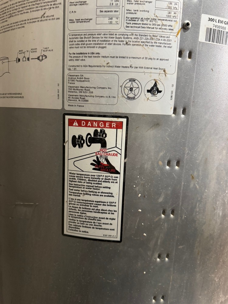 Viessmann Vitocell EVI 300-V Indirect Fired Hot Water Storage Tank 79 Gallons