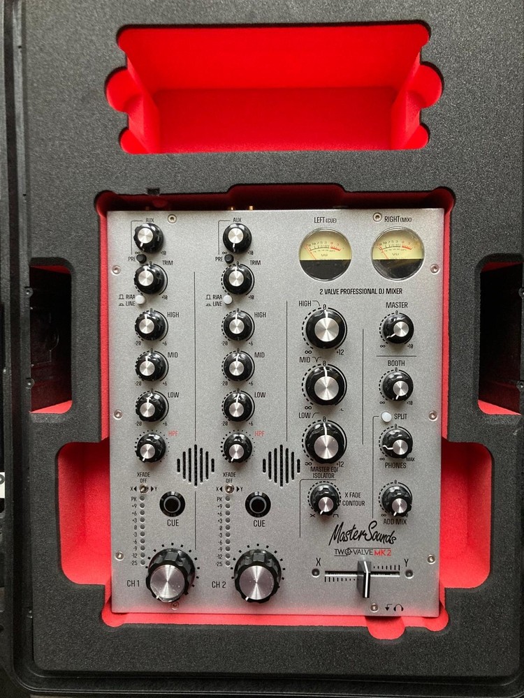 MasterSounds Radius 2 Valve Including Linear PSU And Fitted Flightcase