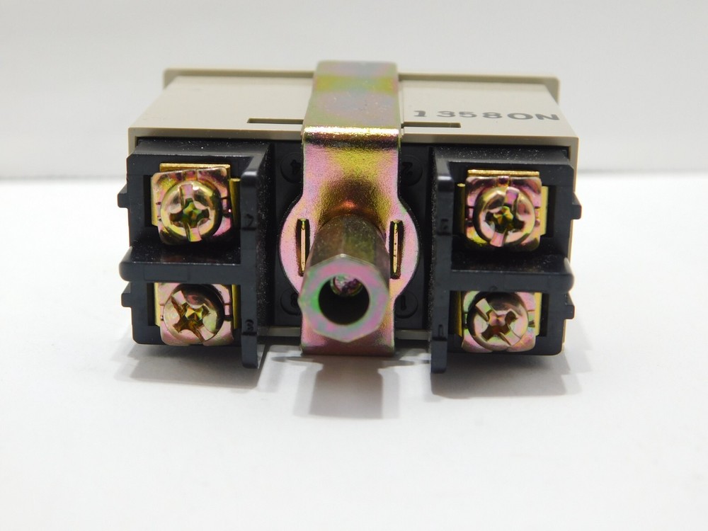 Omron H7EC-BVLM Electronic Counter