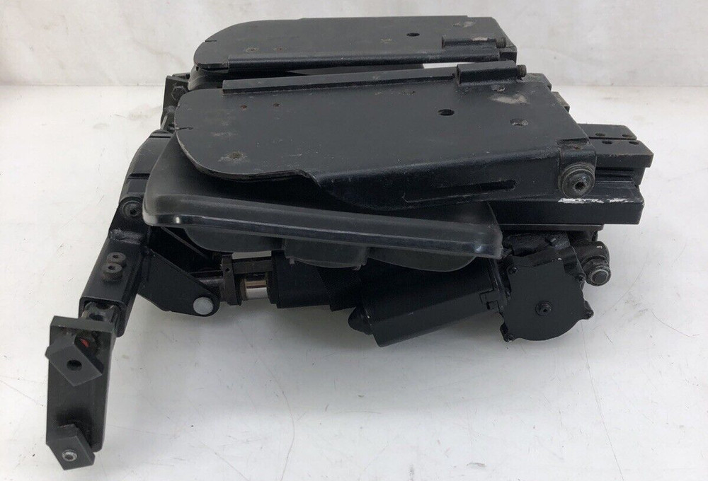 Quantum Q6 Edge 1 Power Elevating Leg Rest Footrest Foot Plate First Generation