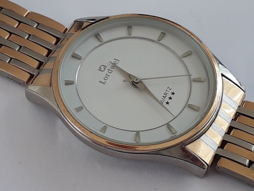 Lordwel Quartz Watch. (Working). Lot #862
