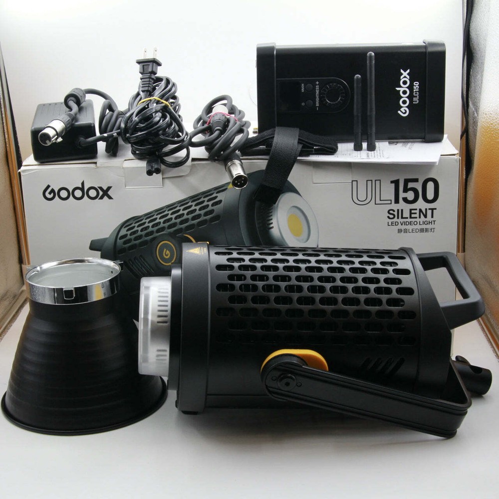 * OPEN BOX GOOD * Godox UL150 Silent LED Video Light