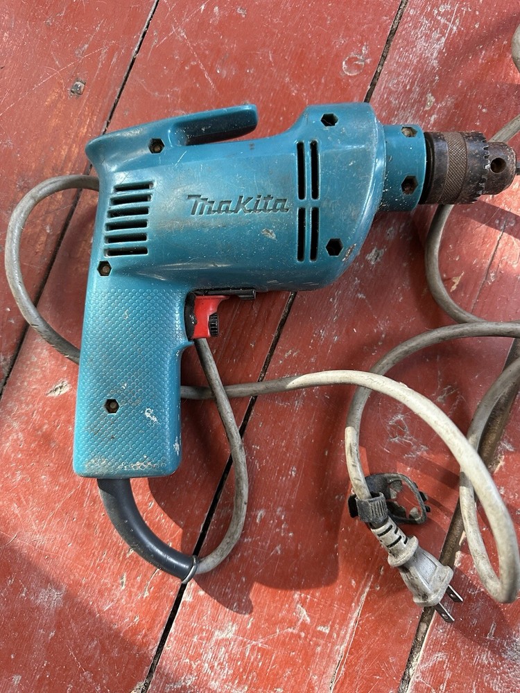 Makita DP 3720 10mm Variable Speed Reversible Electric Drill Tested Great!